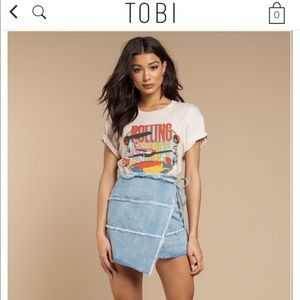 High Rise Exposed Seams Light Wash Wrap Skirt 💫